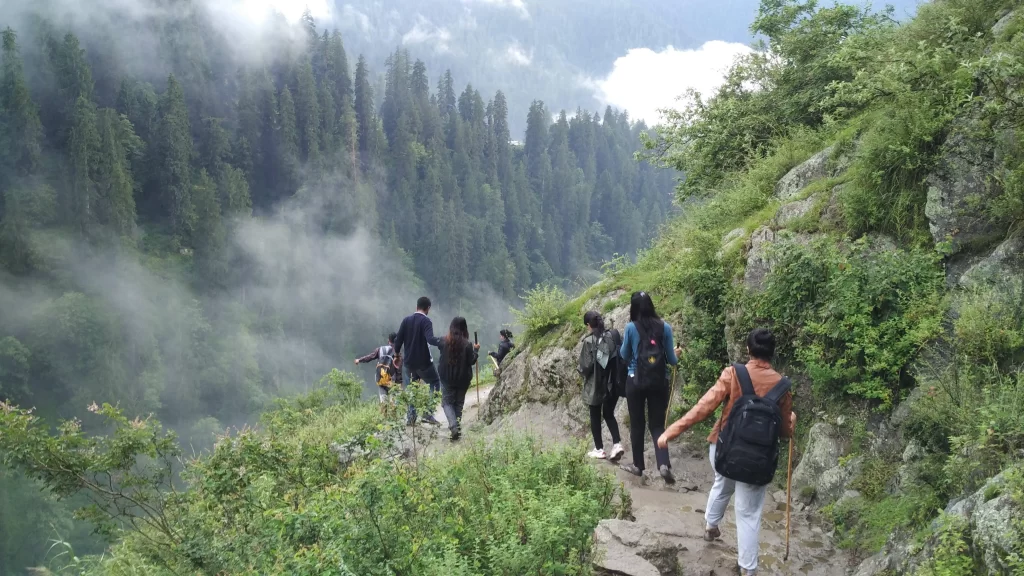 kheerganga trek