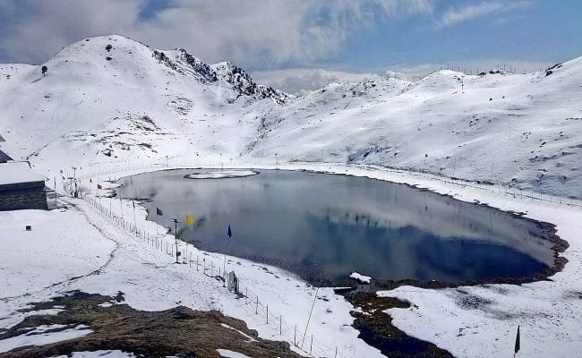 Prashar Lake Trek
