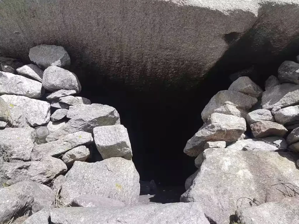 Lahesh Cave Trek